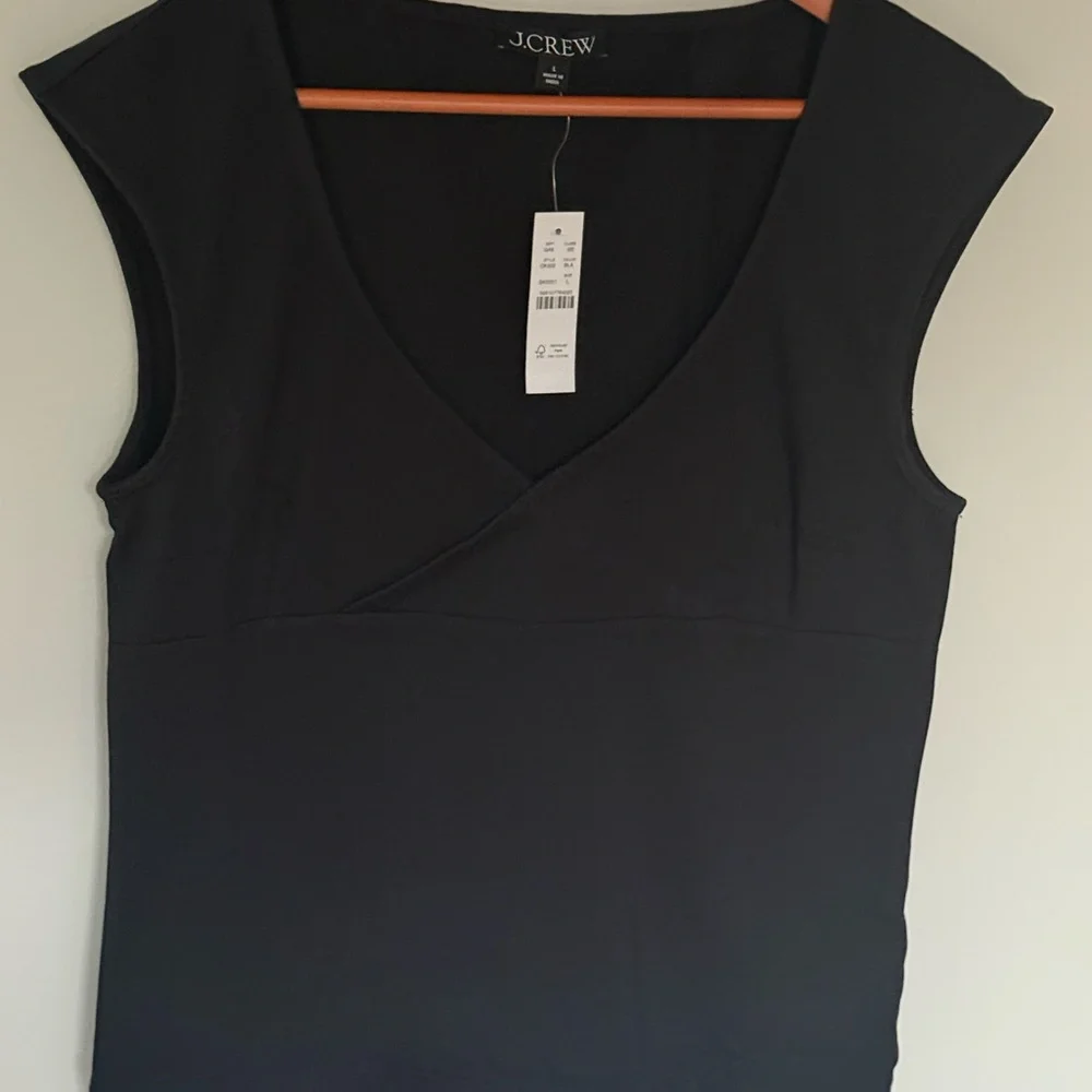J. Crew Black Stretch cotton cap-sleeve crossover shirt Large - Picture 3 of 6